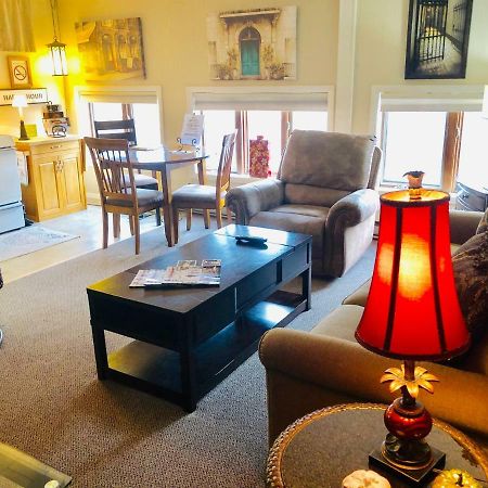 Galena Penthouse Overlooking Main Street With Free Off Street Parking Εξωτερικό φωτογραφία