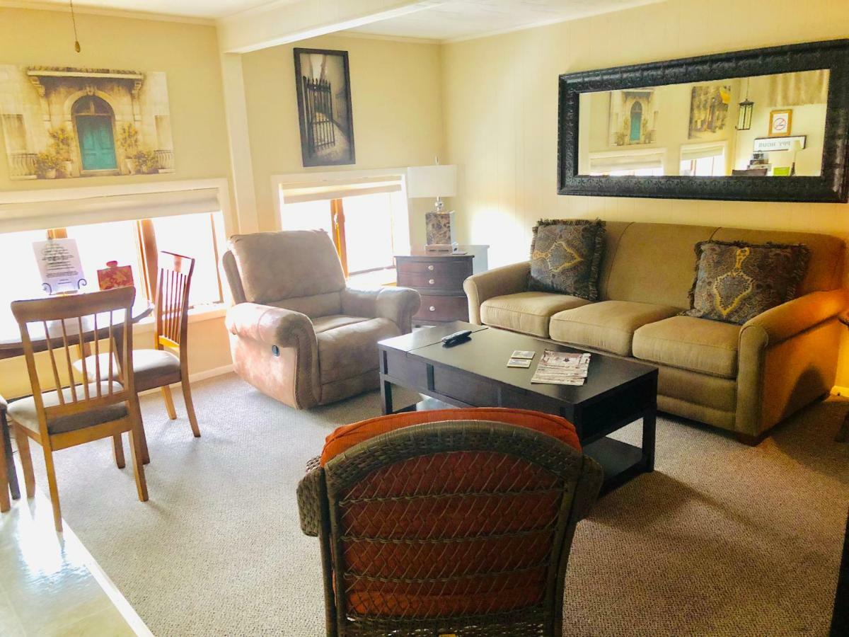 Galena Penthouse Overlooking Main Street With Free Off Street Parking Εξωτερικό φωτογραφία